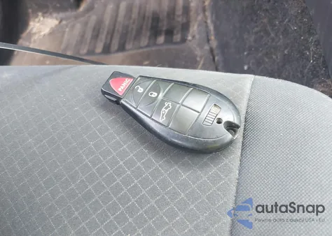 2008 Chrysler 300 Lx z USA, uszkodzony, nr VIN 2C3LA43R48H225478